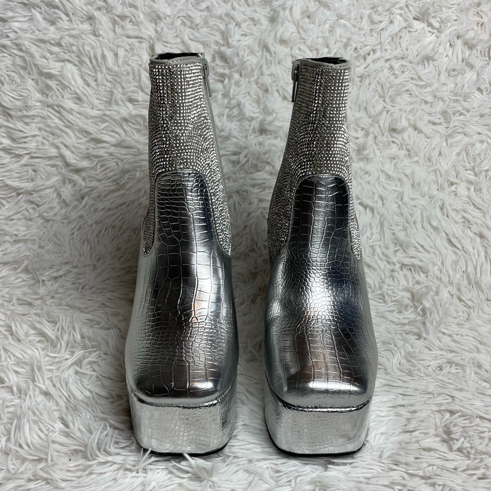 Bionic Babe Platform Boots Lady Godiva Dolls Kill NWOB Silver Metallic Booties - Picture 2 of 10